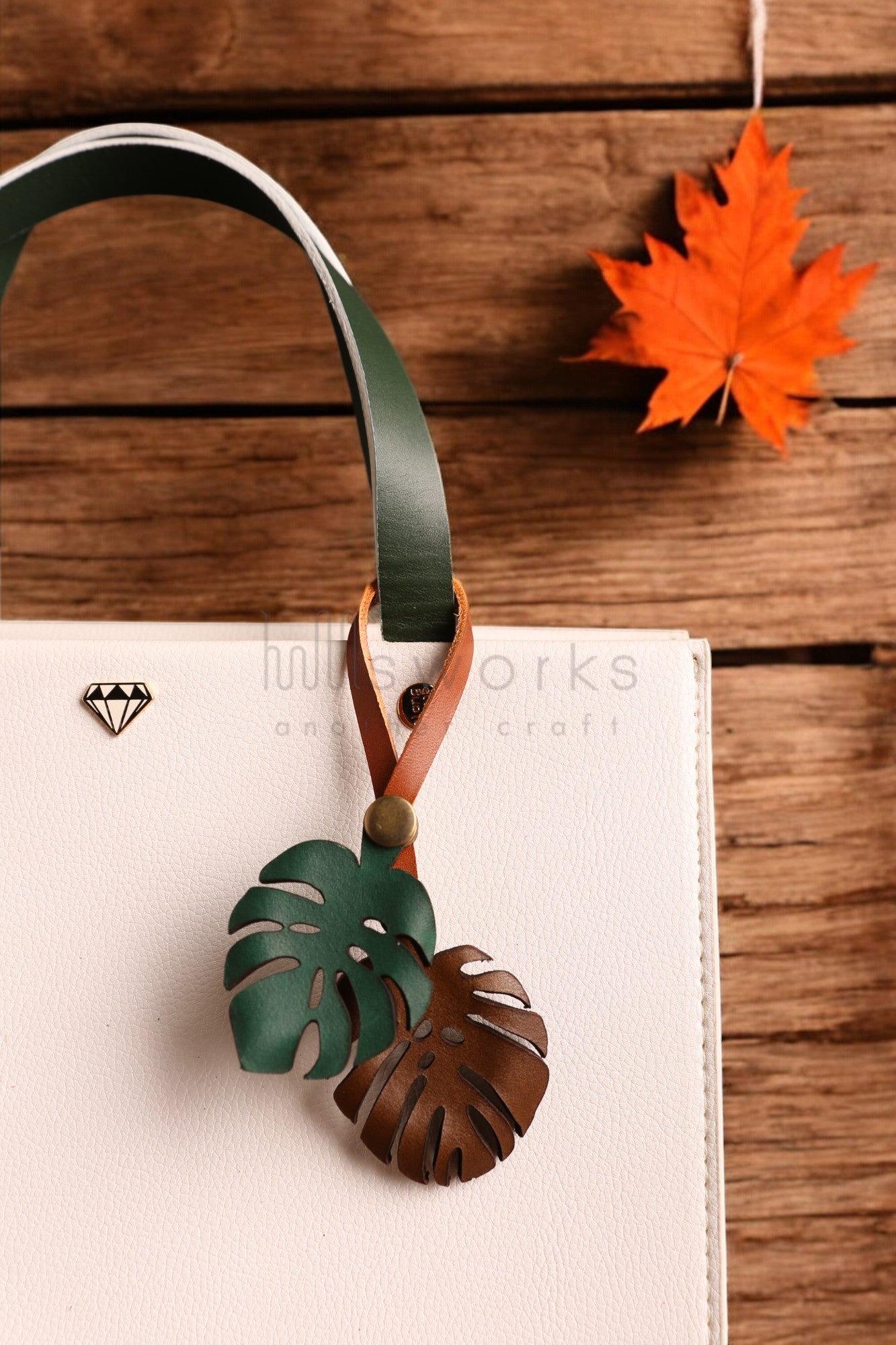 Handcrafted Monstera Leaf Leather bag charm/ Italian leather bag charm/leaf bag charm/Made in USA/snap button ver.