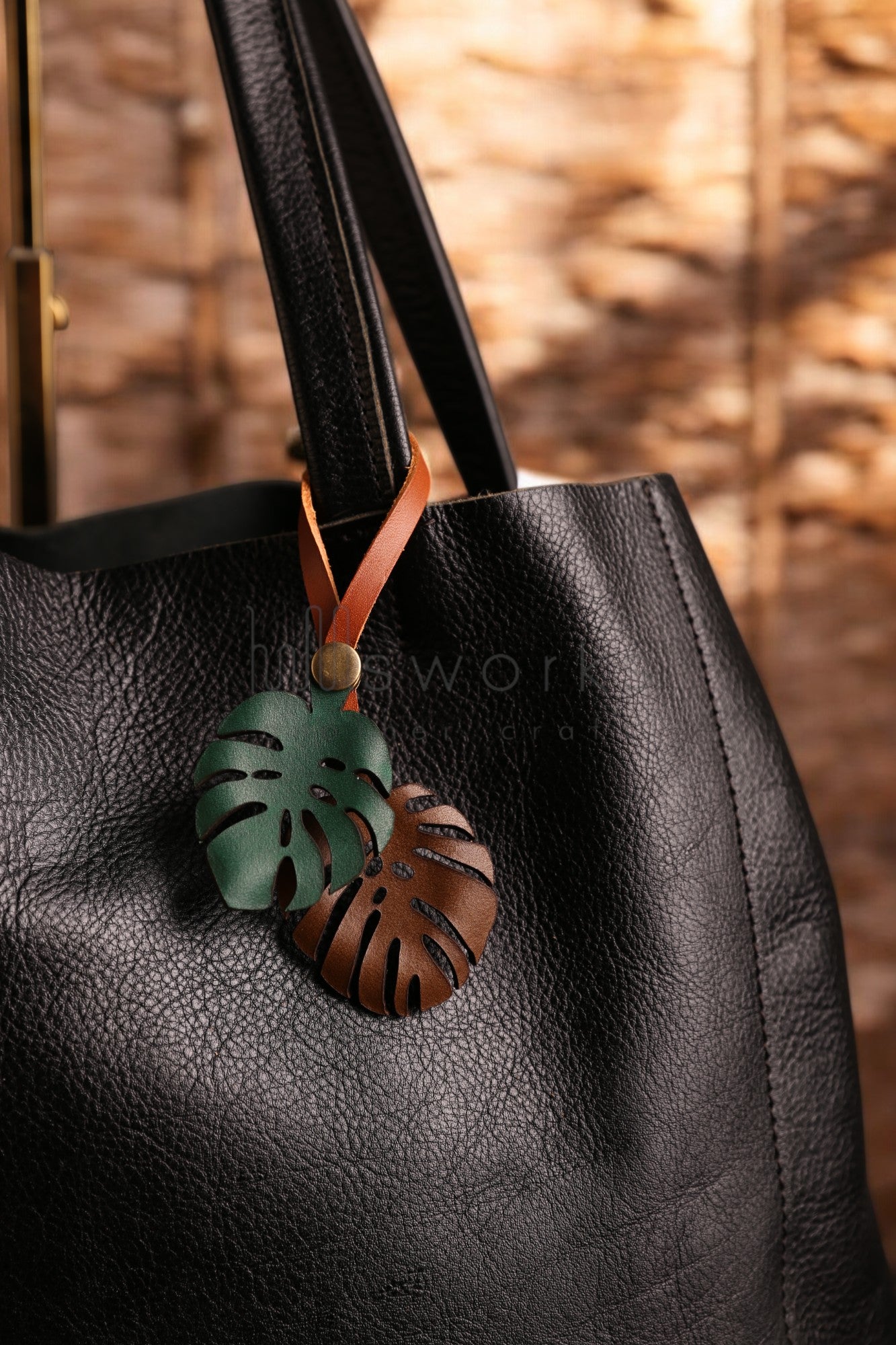Handcrafted Monstera Leaf Leather bag charm/ Italian leather bag charm/leaf bag charm/Made in USA/snap button ver.