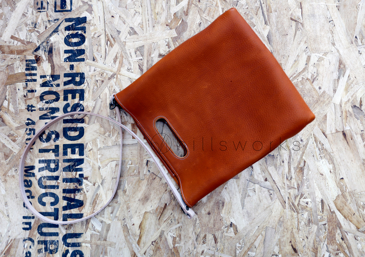 Square urban tote/tan(made to order)