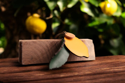 Handcrafted Leather lemon tree Leaf Keychain – Premium Italian Vegetable Tanned Leather-Free Personalized