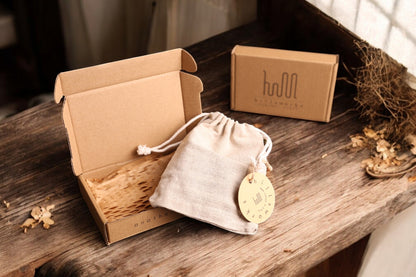 Handcrafted Leather lemon tree Leaf Keychain – Premium Italian Vegetable Tanned Leather-Free Personalized